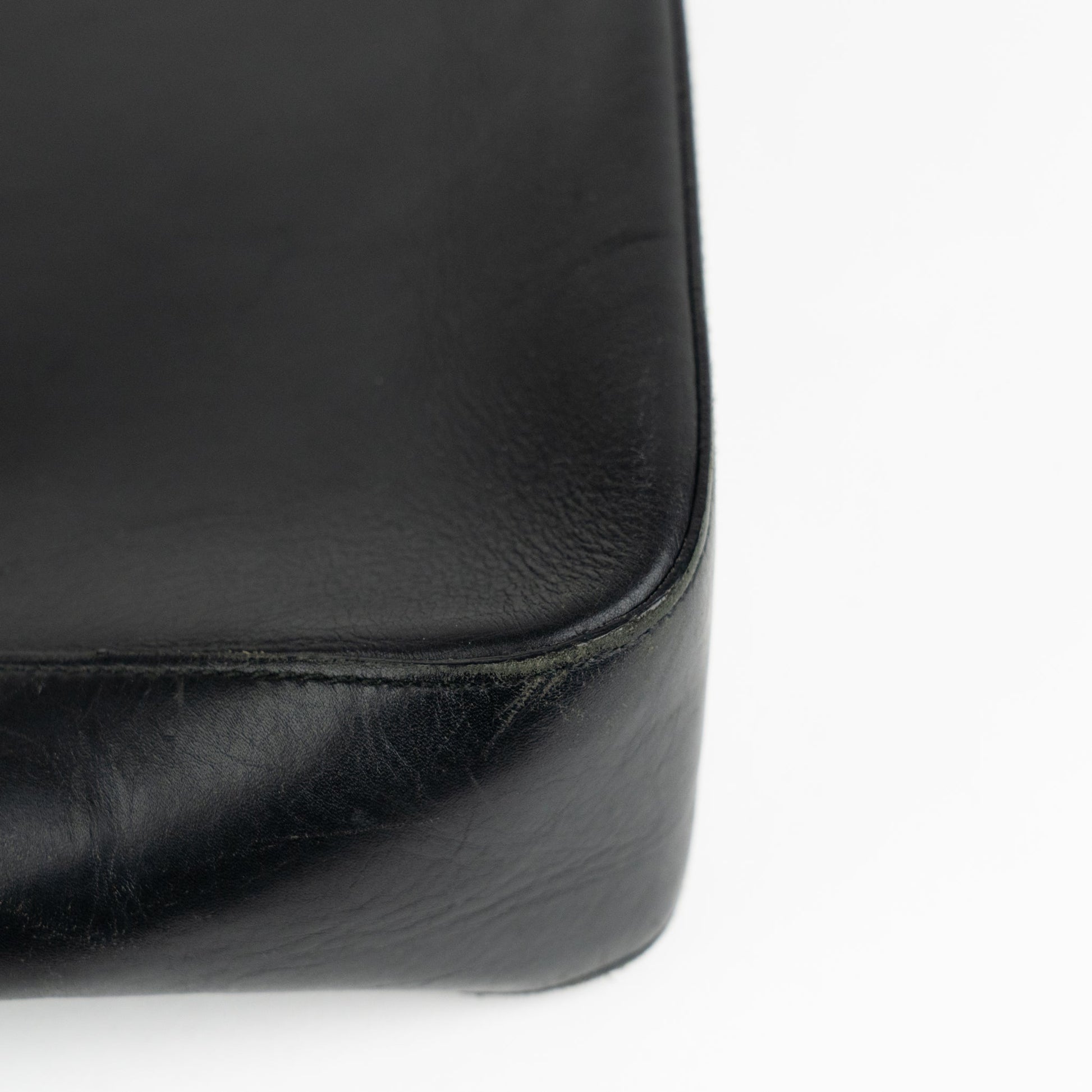 Gucci Black Leather Web Shoulder Tote Bag - St. Luxe