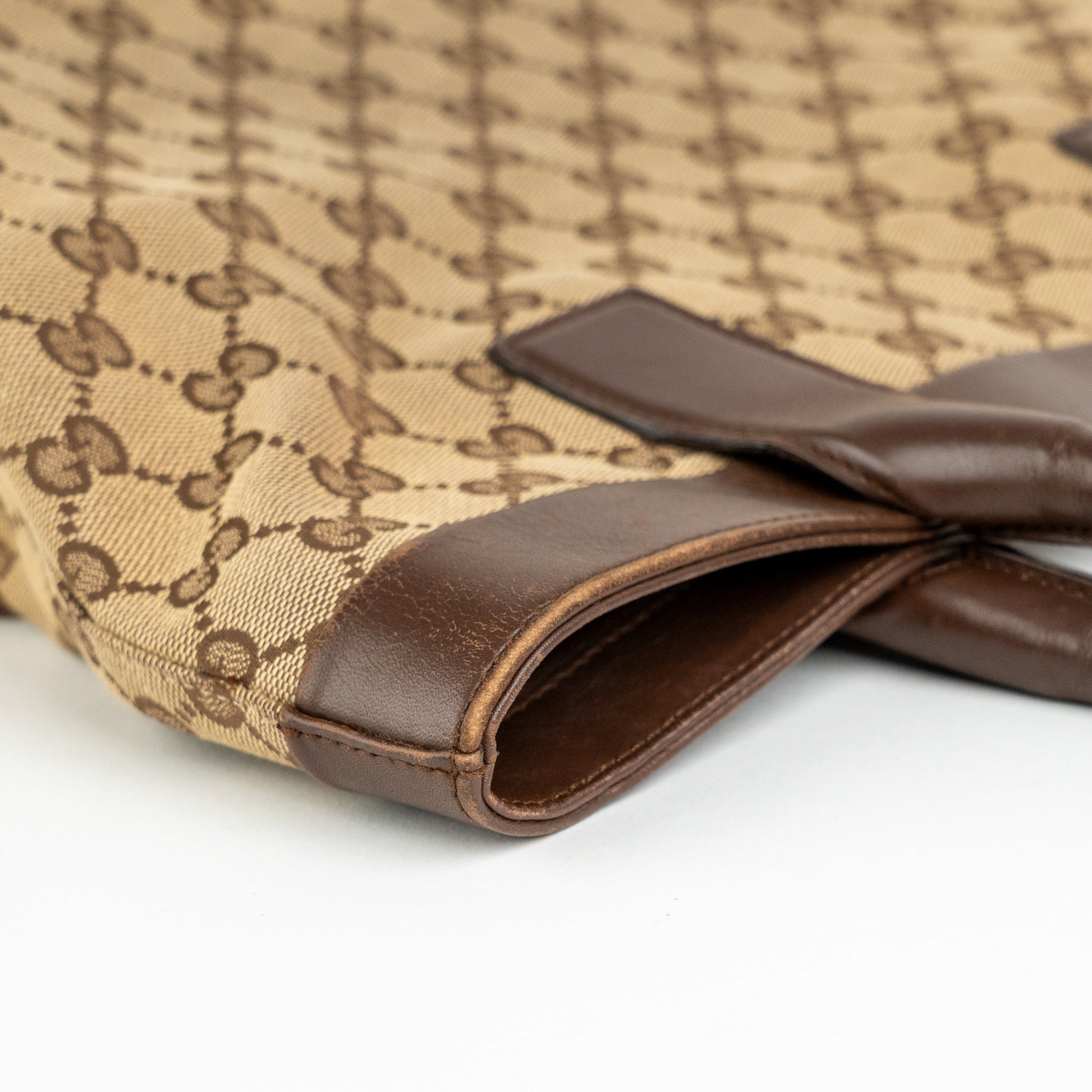 Gucci Canvas Tote Bag - St. Luxe