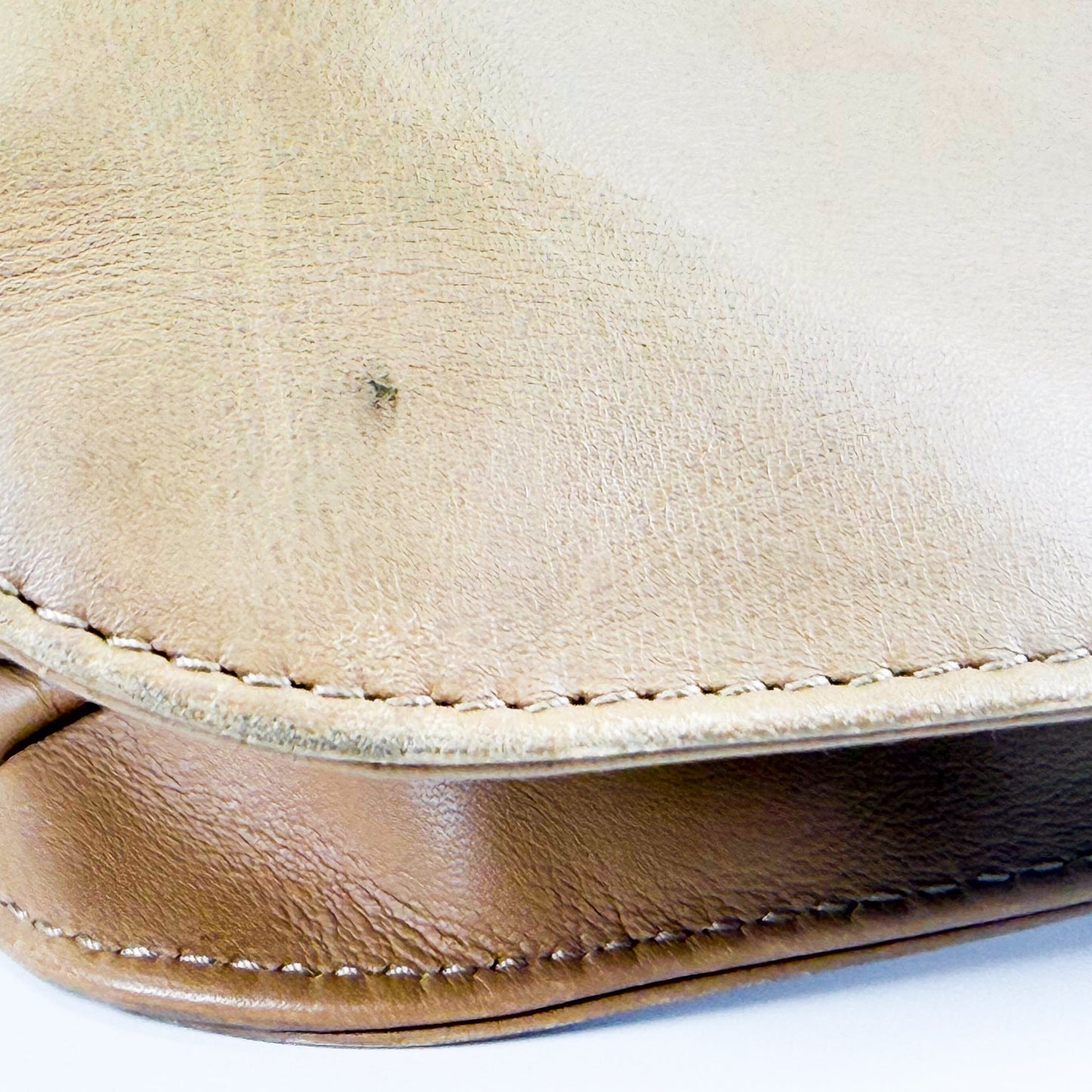 Gucci Jackie Beige Leather Shoulder Bag - St. Luxe