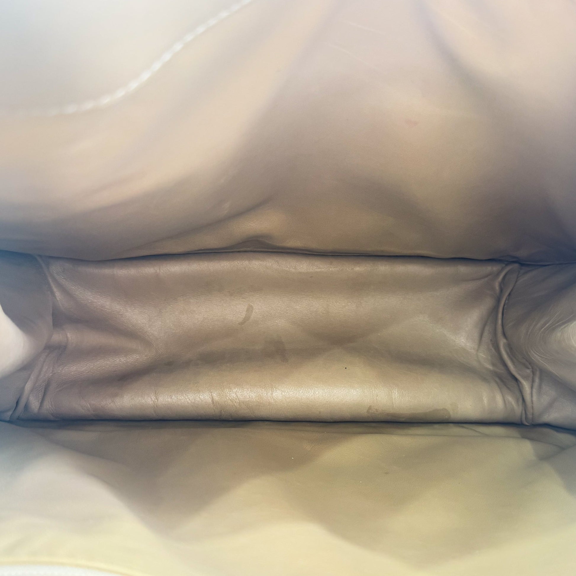 Gucci Jackie Beige Leather Shoulder Bag - St. Luxe