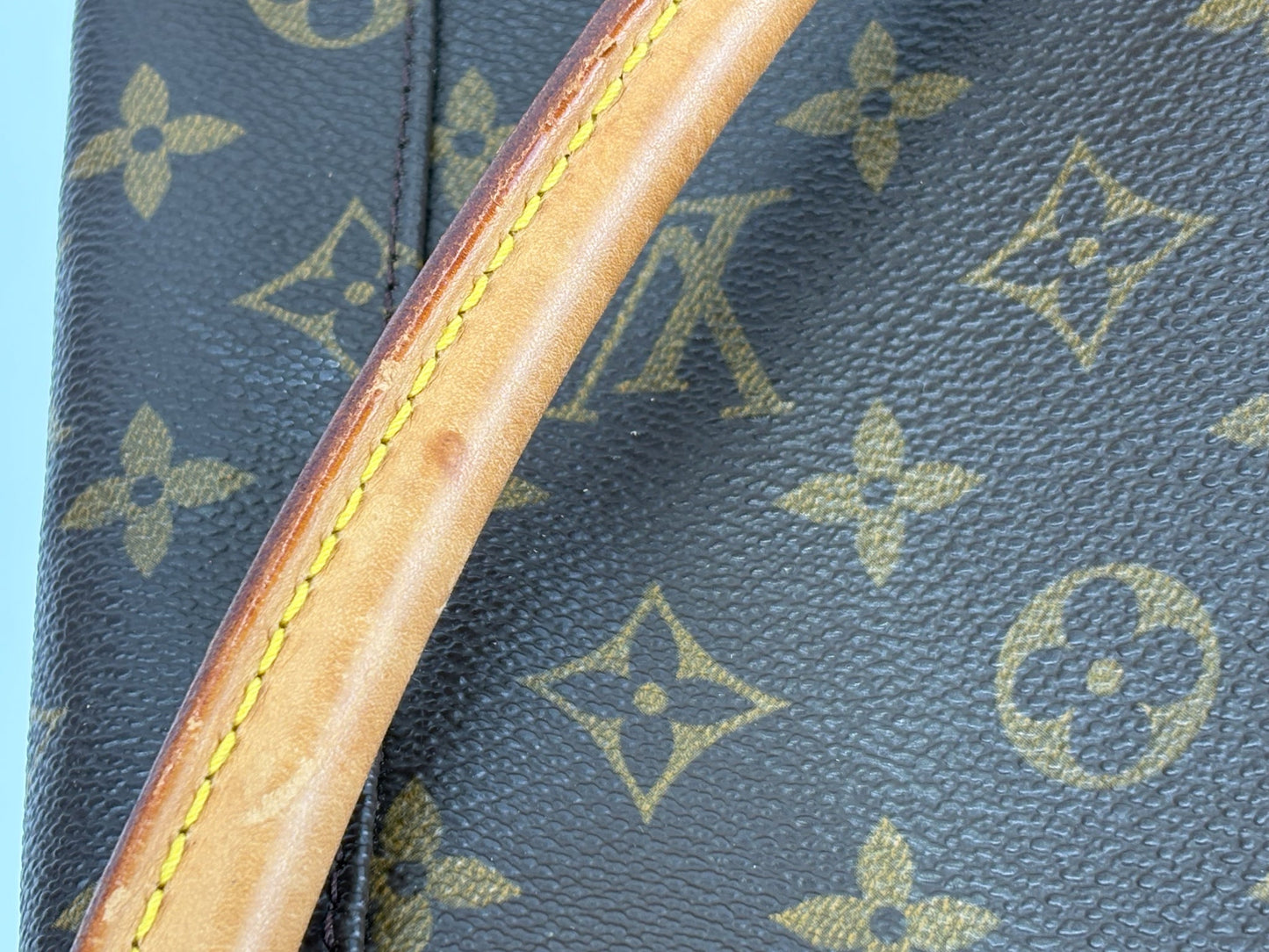 Louis Vuitton Looping GM Monogram - St. Luxe