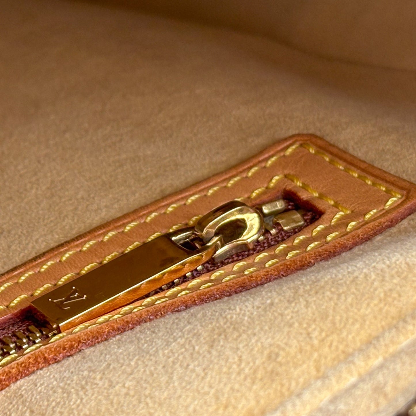 Louis Vuitton Looping GM Monogram - St. Luxe