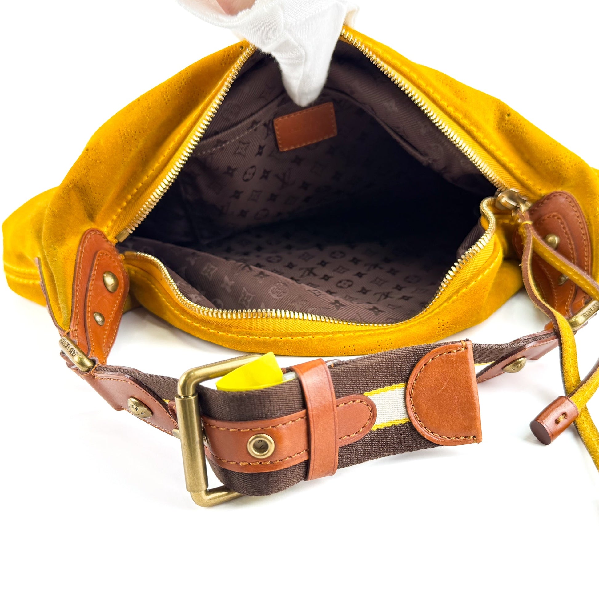 Louis Vuitton Onatah Hobo Bag Safran Suede - St. Luxe